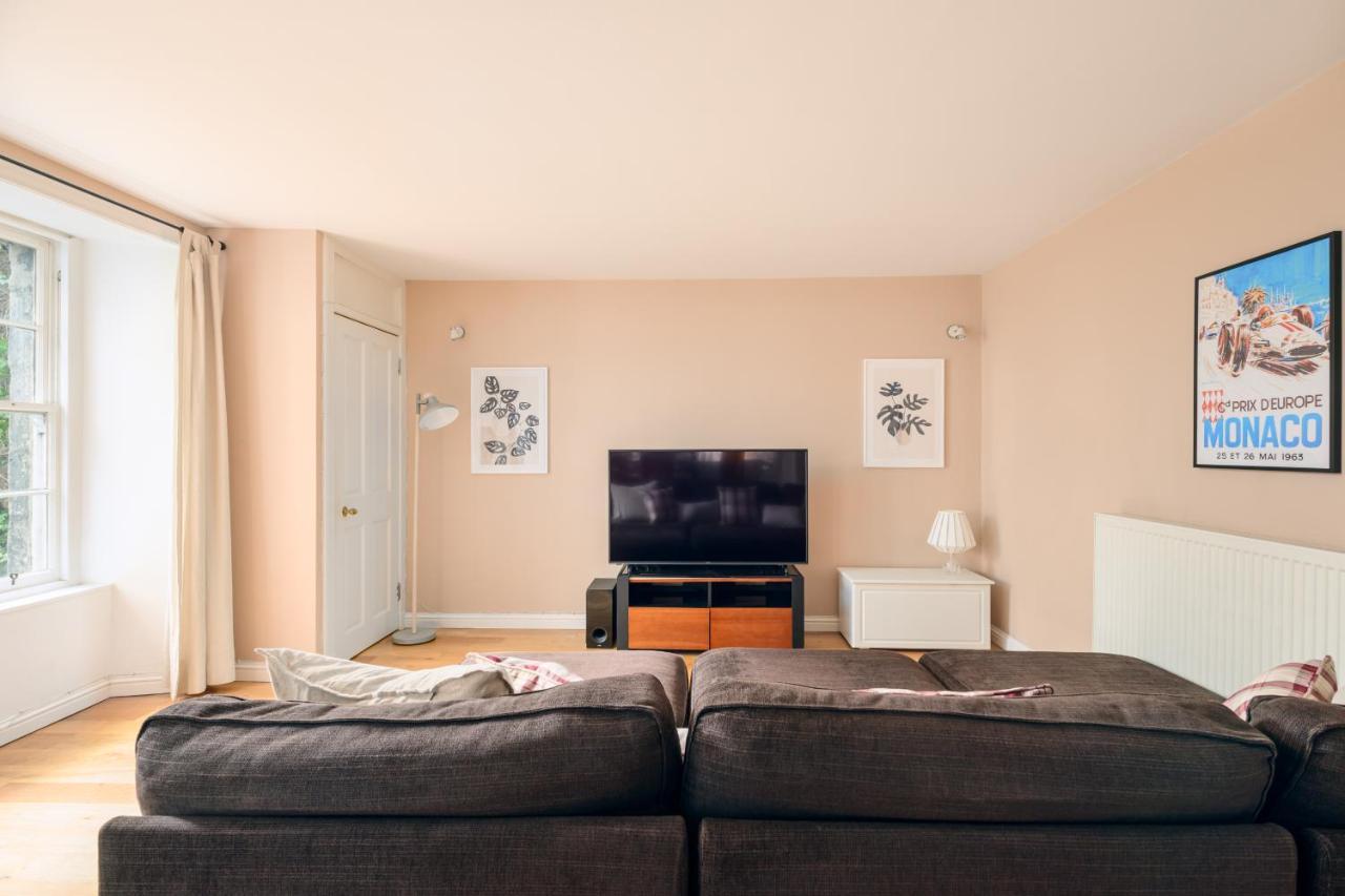 2Br New Town Garden Apartment เอดินบะระ ภายนอก รูปภาพ